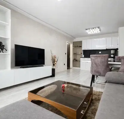 Photo 2 — Two-room apartment in Center, Plovdiv with elevator