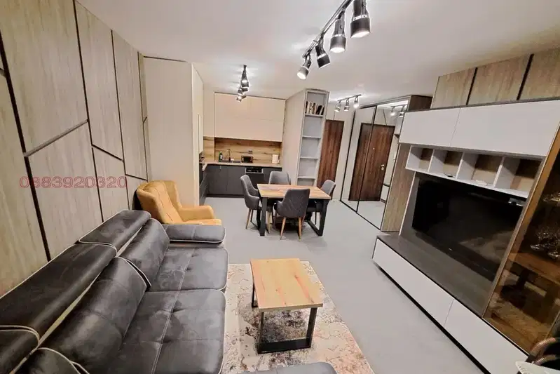 2-bedroom apartment in Plovdiv, Centyr