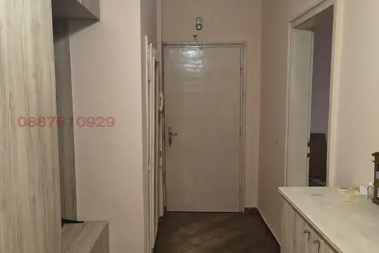 Three-room apartment with three separate rooms in Center, Plovdiv
