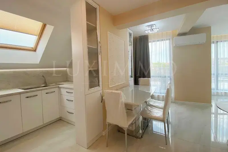 Three-room apartment with two terraces in the centre of Plovdiv