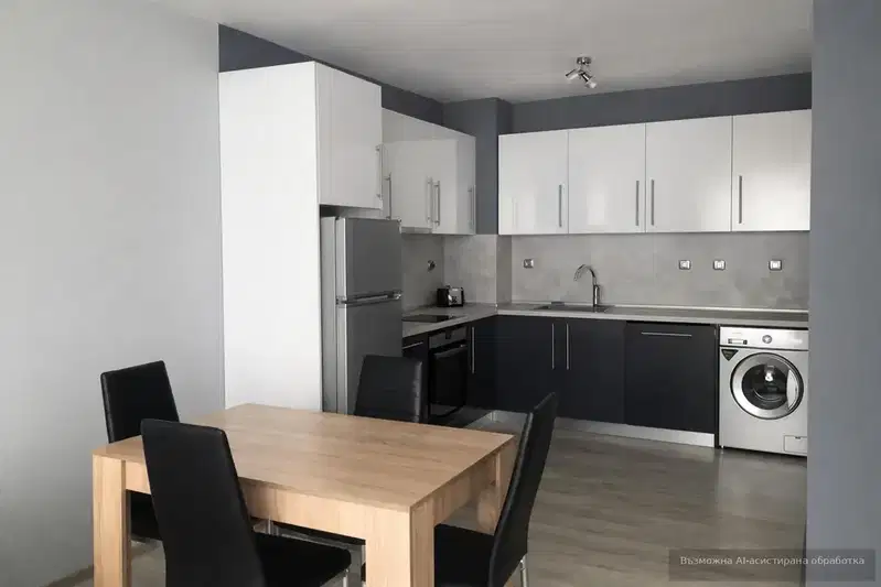 Three-room apartment in Plovdiv Center with elevator
