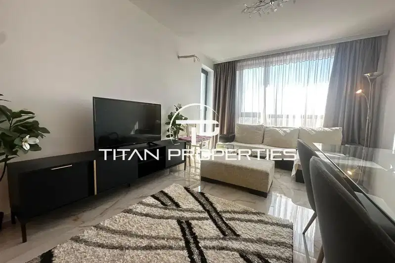 Three-room apartment in Plovdiv Center with elevator