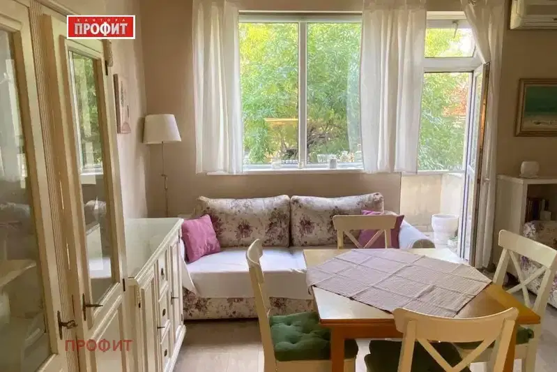 Three-room apartment in Plovdiv Center with convenient location