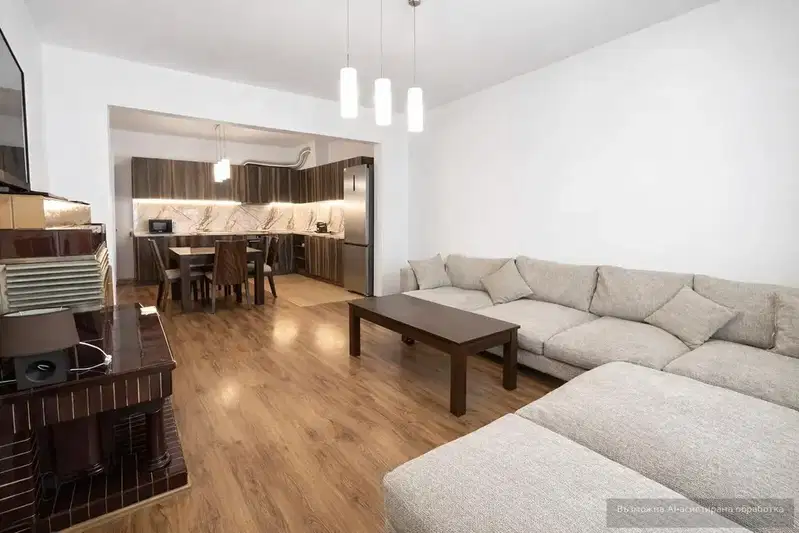 Three-room apartment in Center, Plovdiv with luxury renovation