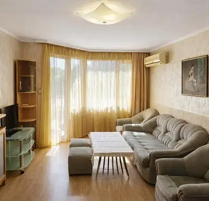 Photo 2 — Three-room apartment in Center, Plovdiv with renovated interior