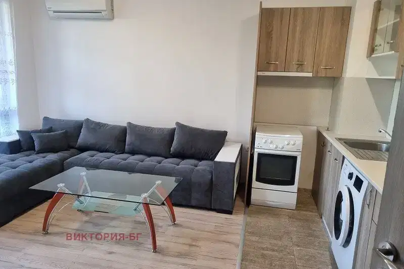 Two-room apartment in Hristo Smirnenski, Plovdiv with video surveillance