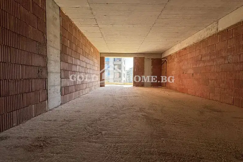 Spacious 3-room apartment in Hristo Smirnenski with terrace