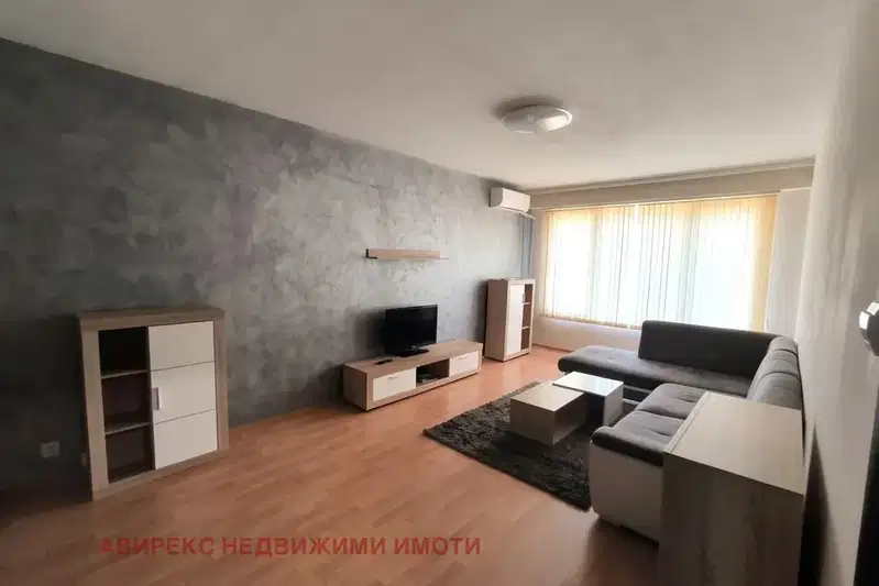 Двустаен апартамент в Христо Смирненски, Пловдив, след ремонт