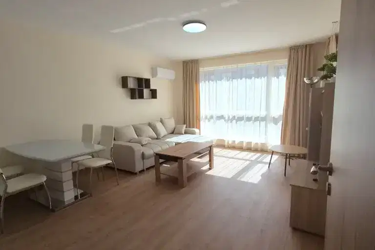 Two-room apartment with modern furnishings in Hristo Smirnenski, Plovdiv