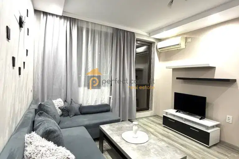 Two-room apartment in Hristo Smirnenski, Plovdiv with elevator