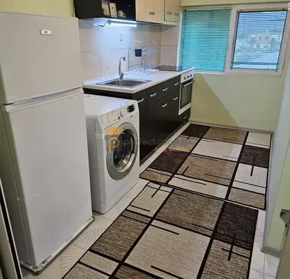 Photo 2 — Three-room apartment in Hristo Smirnenski, Plovdiv with parking