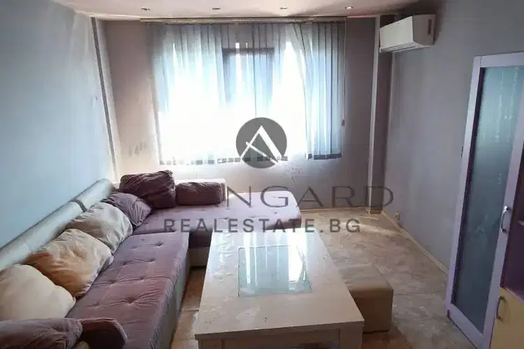 Two-room apartment with three separate rooms in Izgrev, Plovdiv