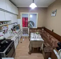 Снимка 3 — Двустаен апартамент с три стаи в Изгрев, Пловдив