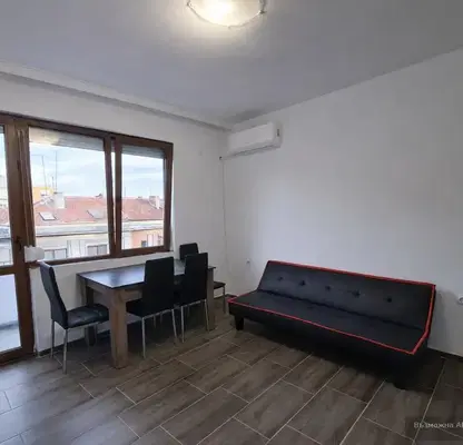 Снимка 2 — Двустаен апартамент в Каменица 1, Пловдив, 4-ти етаж