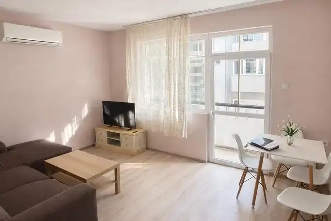 Двустаен апартамент в Каменица 1, Пловдив с асансьор