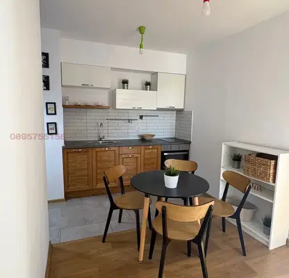 Photo 3 — Three-room apartment with two terraces in Kamenitsa 1, Plovdiv