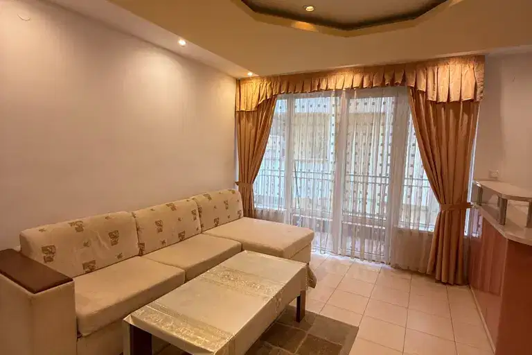 3-bedroom apartment in Plovdiv, Kamenica 1