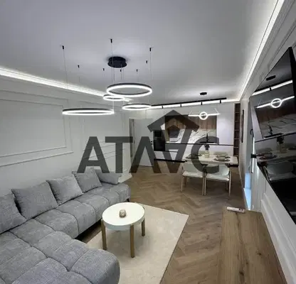Photo 2 — Two-room apartment in Kamenitsa 2 with terrace and parking