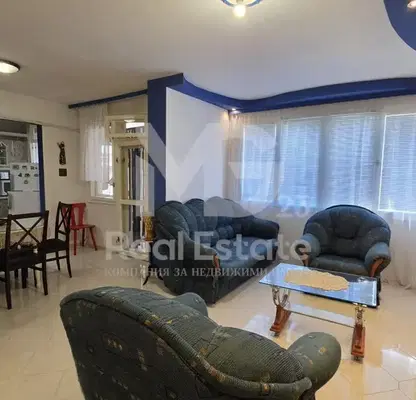 Photo 2 — Three-room apartment with garage in Kamenitsa 2, Plovdiv