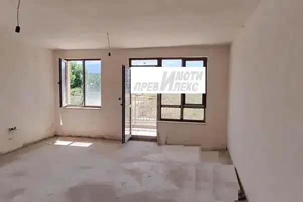 Three-room apartment in Komatevski vazel, Plovdiv with two terraces