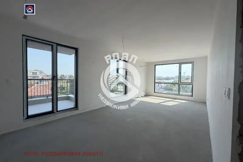 3-bedroom apartment in Plovdiv, Komatevsko Shose