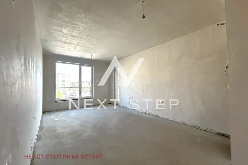 Two-room apartment in Karshiyaka with balcony and elevator