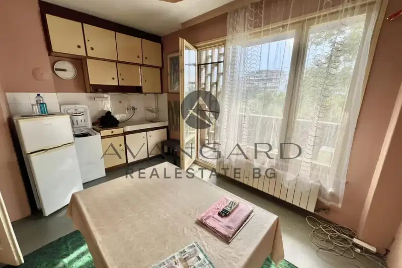 Two-room apartment in Karshiyaka, Plovdiv with terrace
