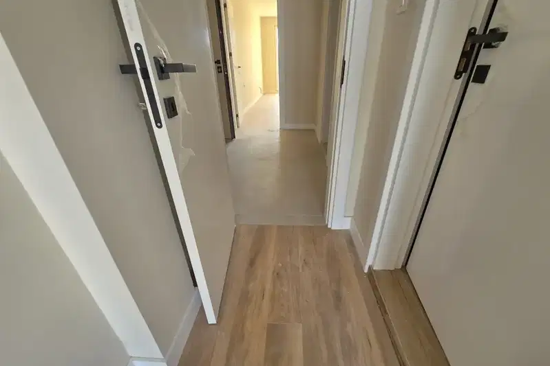 Two-room apartment in Karsiyaka near PU with parking