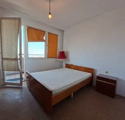 Photo 4 — Two-room apartment with three separate rooms in Karshiyaka, Plovdiv
