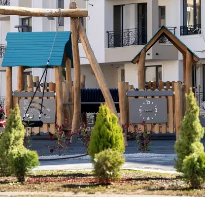 Снимка 3 — Двустаен апартамент в Кършияка с тераса, Пловдив
