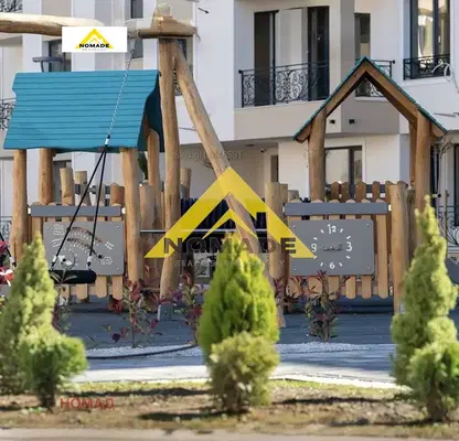 Снимка 2 — Двустаен апартамент с тераса в Кършияка, Пловдив