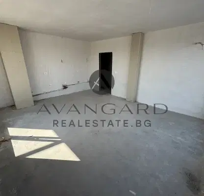 Photo 2 — Three-room penthouse with panoramic terrace in Karshiyaka, Plovdiv
