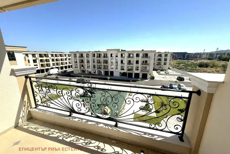 3-bedroom apartment in Plovdiv, Kyrshiyaka