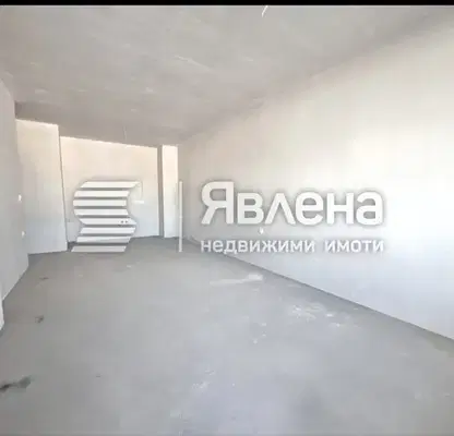 Снимка 4 — Тристаен апартамент с югозападно изложение в Кършияка, Пловдив
