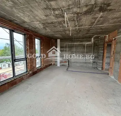 Photo 4 — Three-room apartment in Karshiyaka with terrace and parking