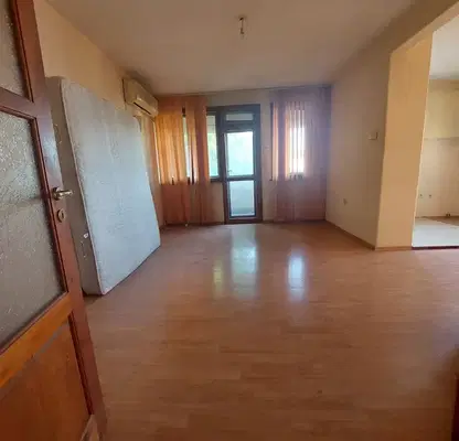 Снимка 3 — Мезонет с 3 спални и 5 тераси в Кършияка, Пловдив