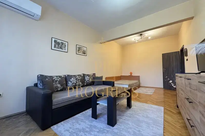 2-room apartment in Karshiyaka, Plovdiv without terrace