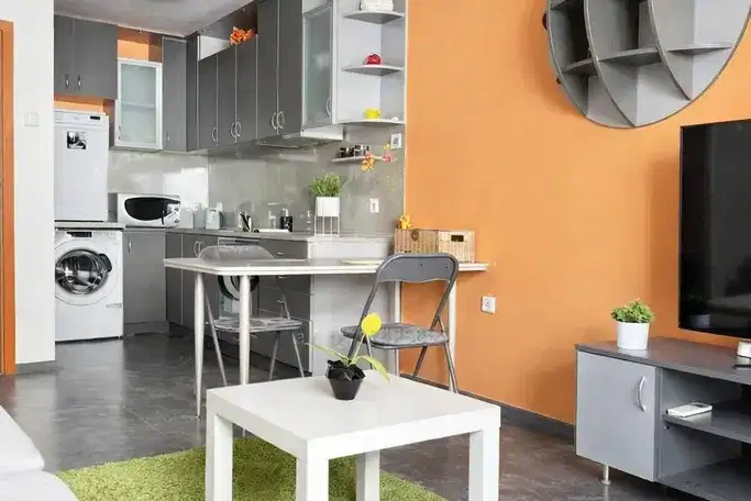 Two-room apartment in Karshiyaka, Plovdiv with elevator