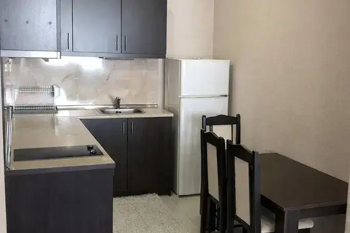 Three-room apartment in Karshiyaka, Plovdiv with elevator