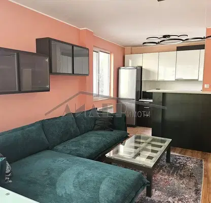 Снимка 3 — Тристаен апартамент с тераса в Кършияка, Пловдив