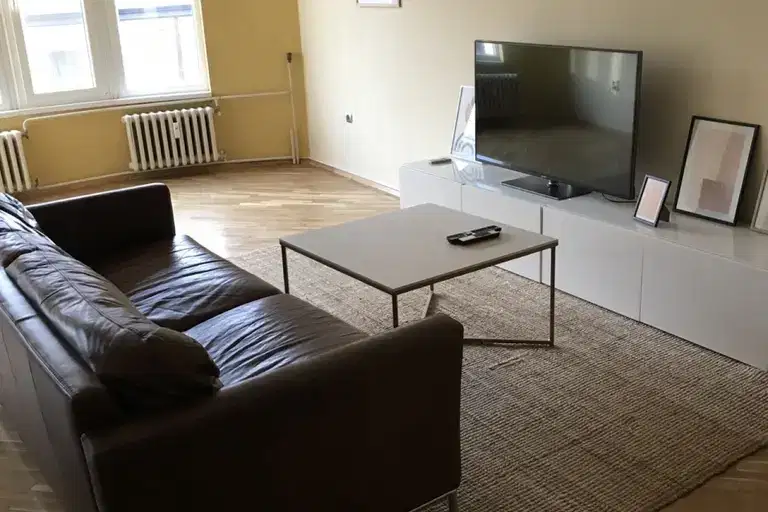 3-bedroom apartment in Plovdiv, Kyrshiyaka