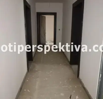 Снимка 4 — Двустаен апартамент с тераса в Кючук Париж, Пловдив