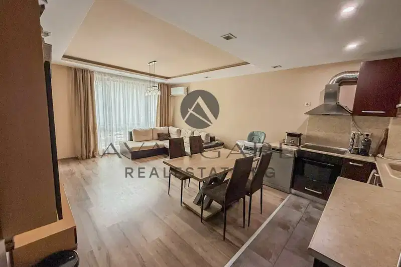 Three-room apartment with terrace in Kyuchuk Parizh, Plovdiv