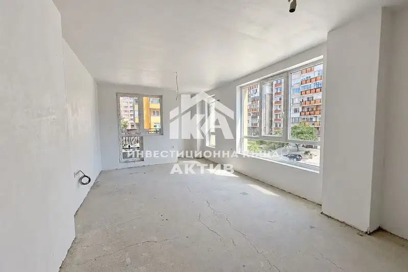 Three-room apartment in Kyuchuk Parizh, Plovdiv with terrace