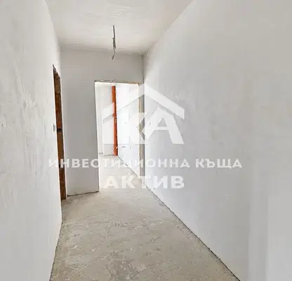 Снимка 3 — Тристаен апартамент в Кючук Париж, Пловдив с тераса