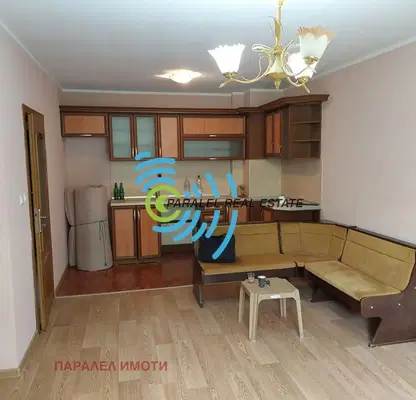 Снимка 5 — Двустаен апартамент в Кючук Париж, Пловдив с обща тераса
