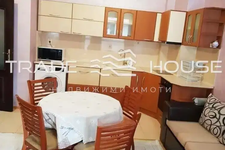 Two-room apartment with large terrace in Kyuchuk Parizh, Plovdiv