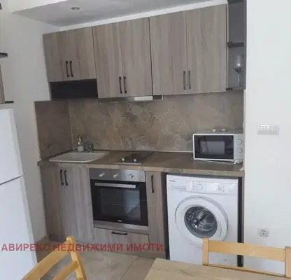 Снимка 5 — Едностаен апартамент в Мараша, Пловдив, на втори етаж
