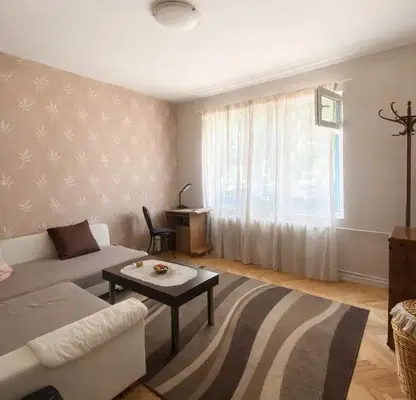 Photo 2 — Three-room apartment in Marasha, Plovdiv with parking