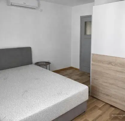 Снимка 3 — Тристаен апартамент в Мараша, Пловдив, на 4-ти етаж